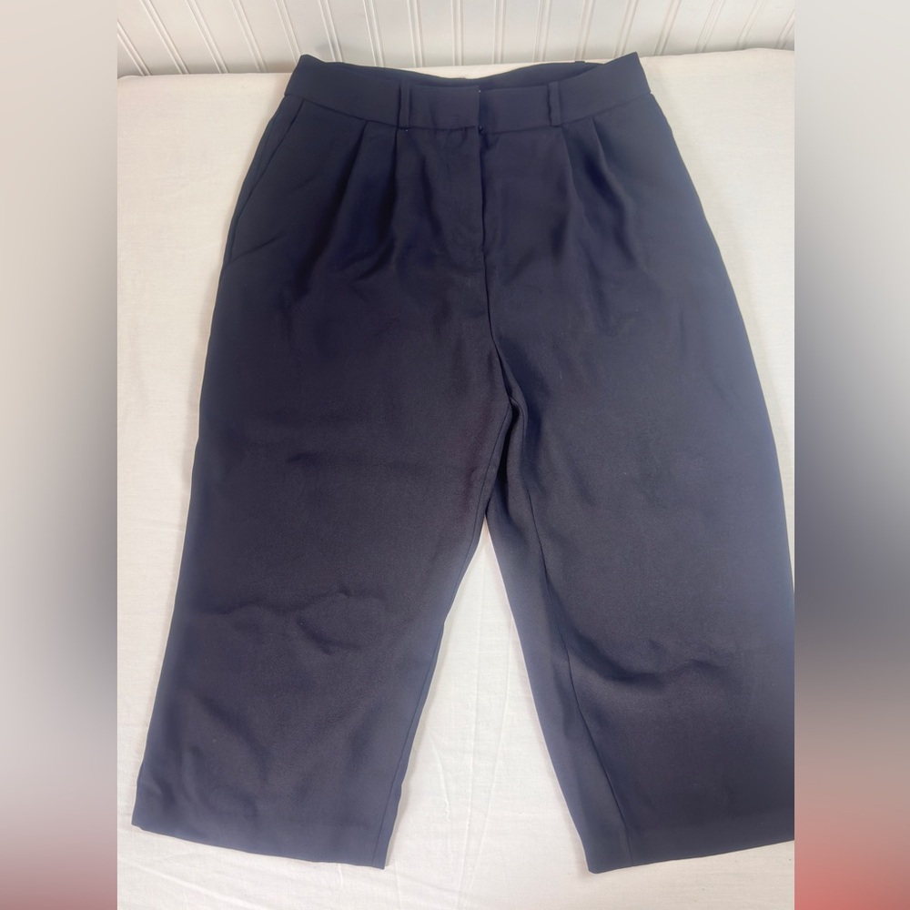 Vince Camuto Navy Cropped Women's Pants
